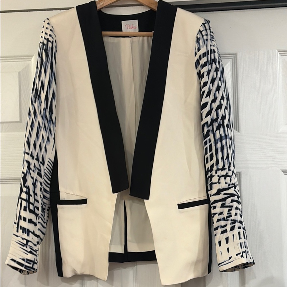 Parker‎ Silk Blazer